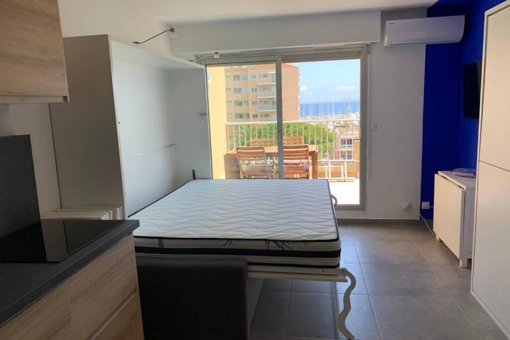 L'Effet Mer, Duplex Sur Le Port Avec Ses 2 Terrasses Vue Mer Hyères Dış mekan fotoğraf
